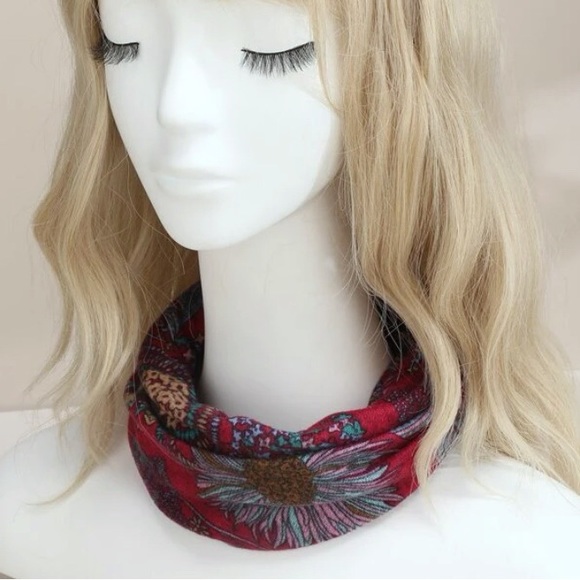 ✨3/$38  New Colors!! Transforming Infinity Scarf Beanie - Head Wrap Accessory - Picture 3 of 16